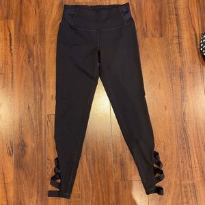 Victoria Sport knockout leggings size S